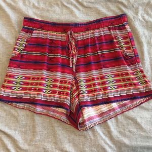 Cute casual loose fitting shorts!